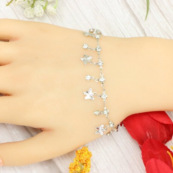 "Trendy Handmade Bracelet – A Thoughtful Gift for Girls & Women | UNVRC1275 - Picture 4 of 10